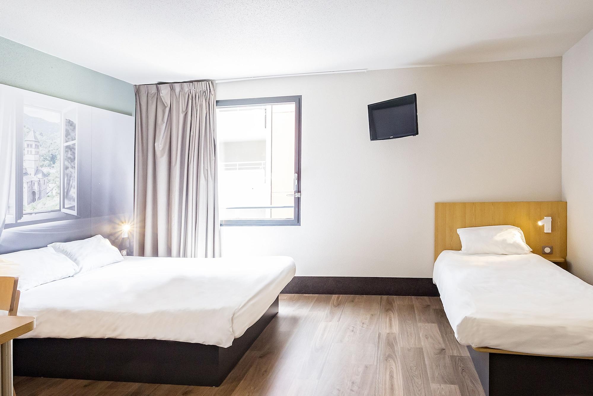 B&B Hotel Goussainville Cdg Экстерьер фото