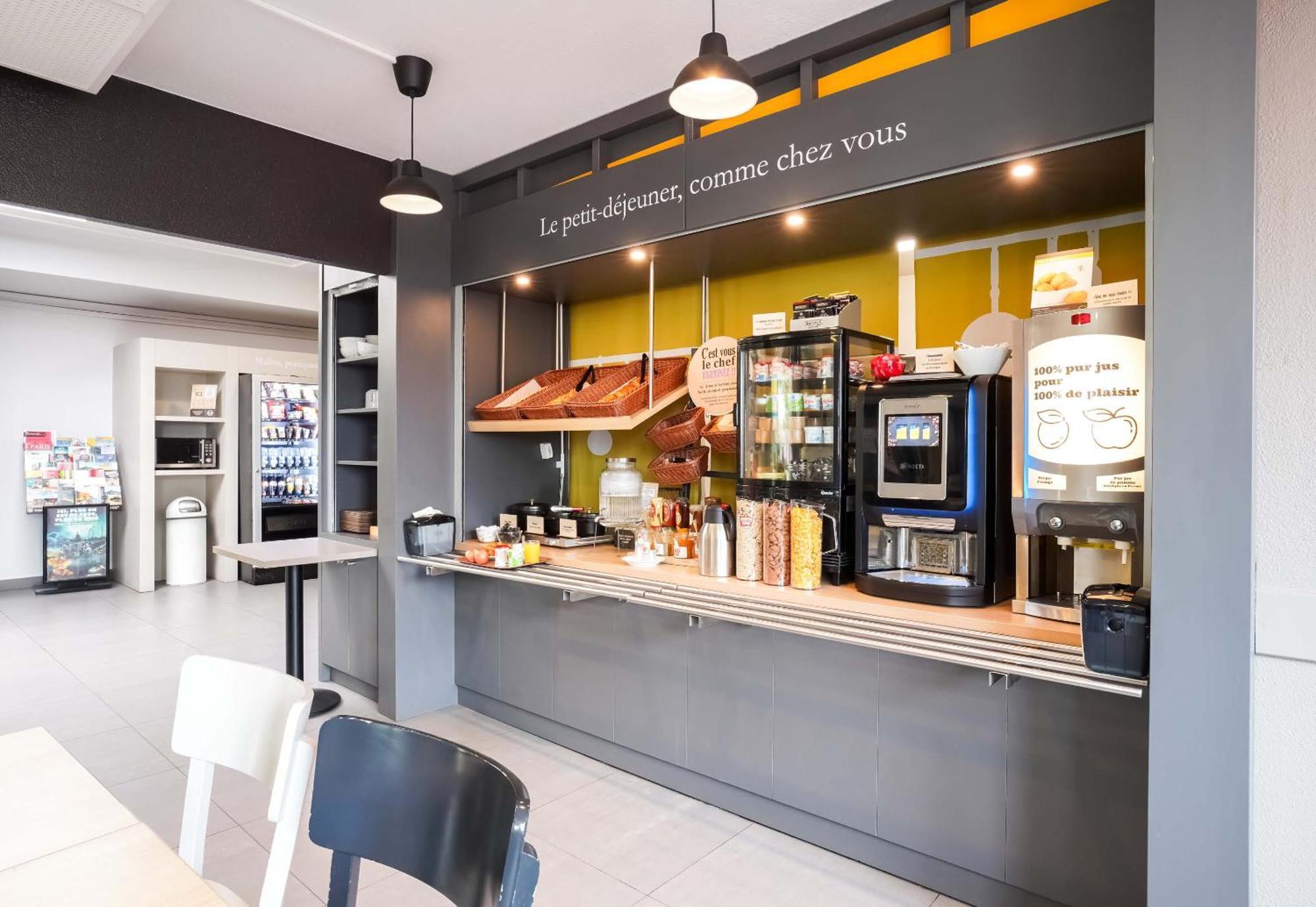 B&B Hotel Goussainville Cdg Экстерьер фото