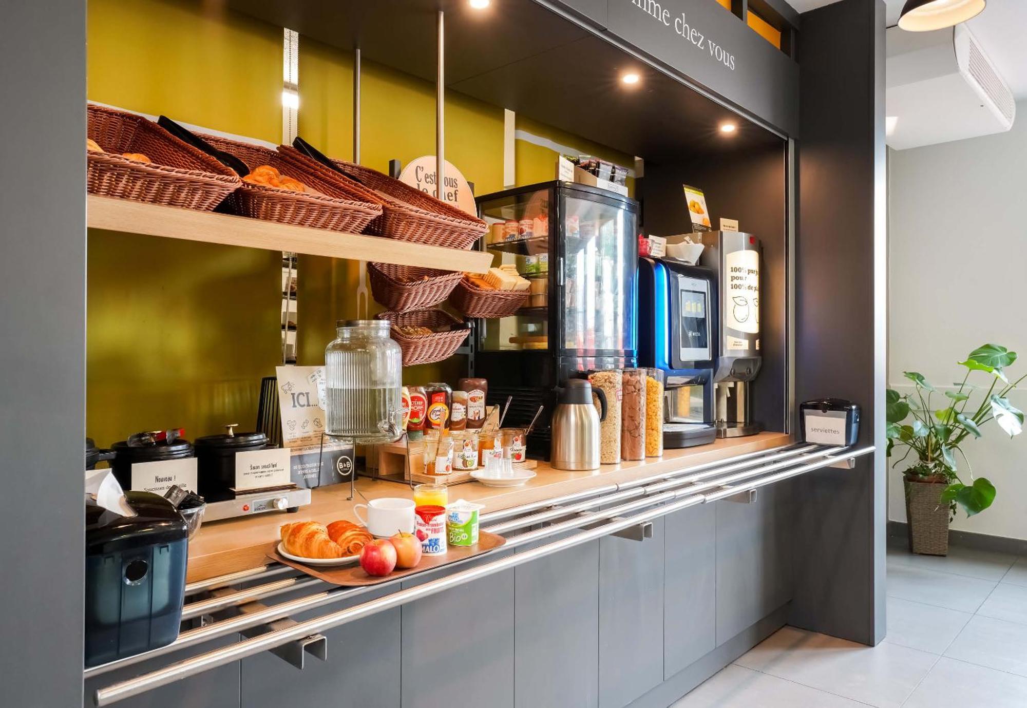 B&B Hotel Goussainville Cdg Экстерьер фото