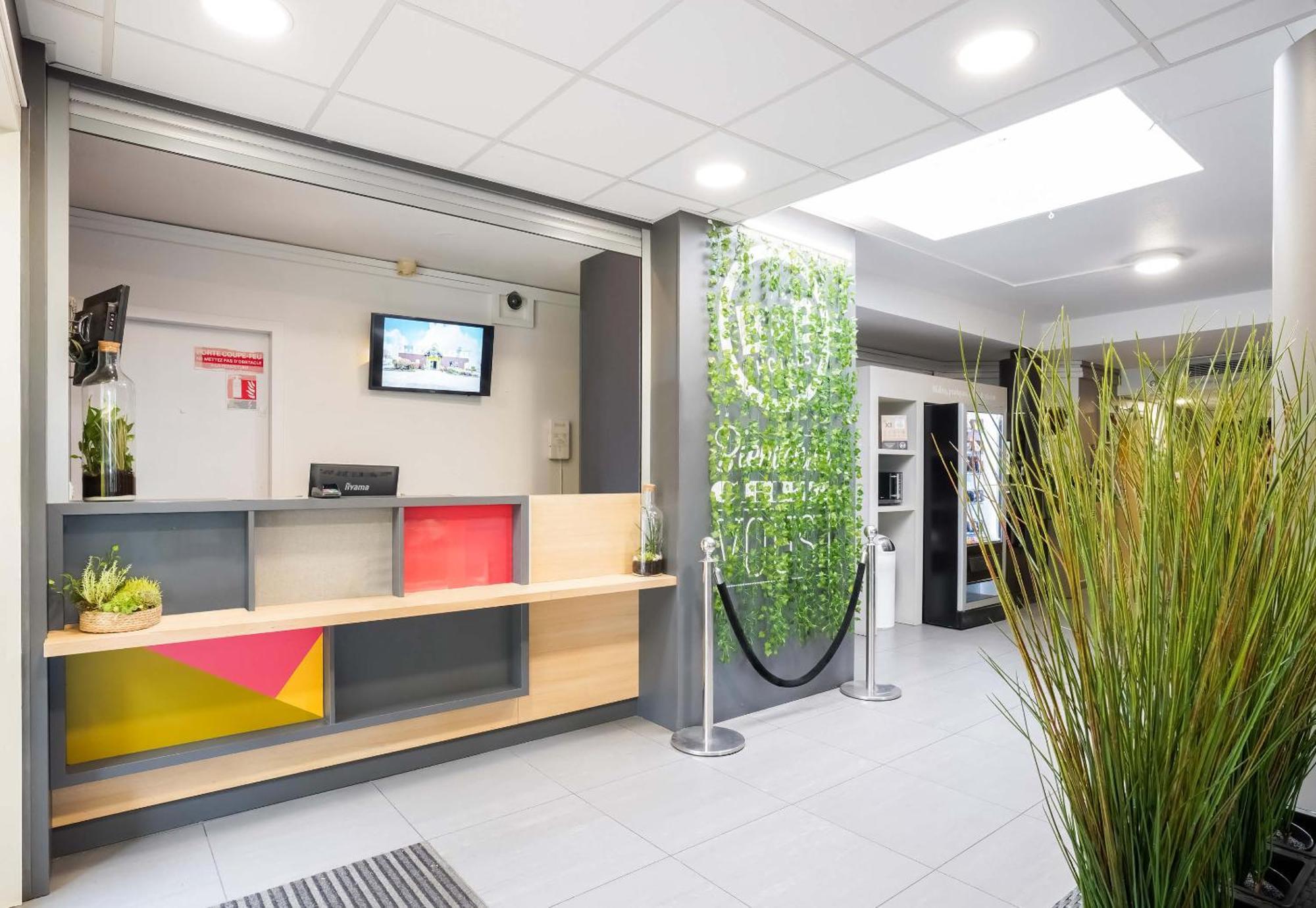 B&B Hotel Goussainville Cdg Экстерьер фото