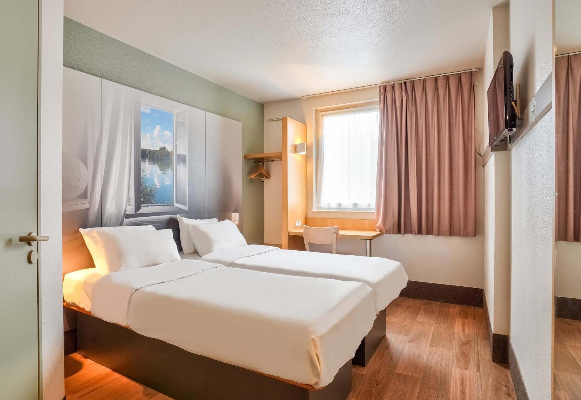B&B Hotel Goussainville Cdg Экстерьер фото