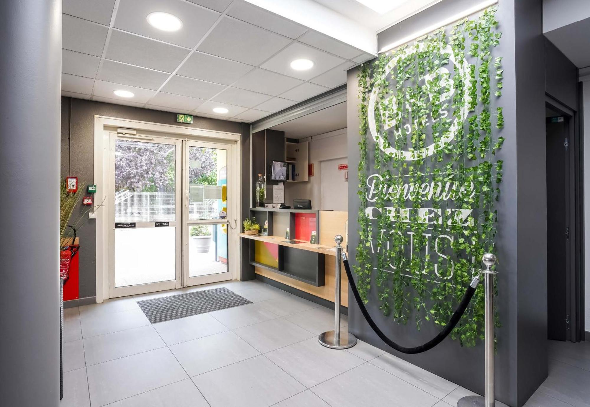 B&B Hotel Goussainville Cdg Экстерьер фото