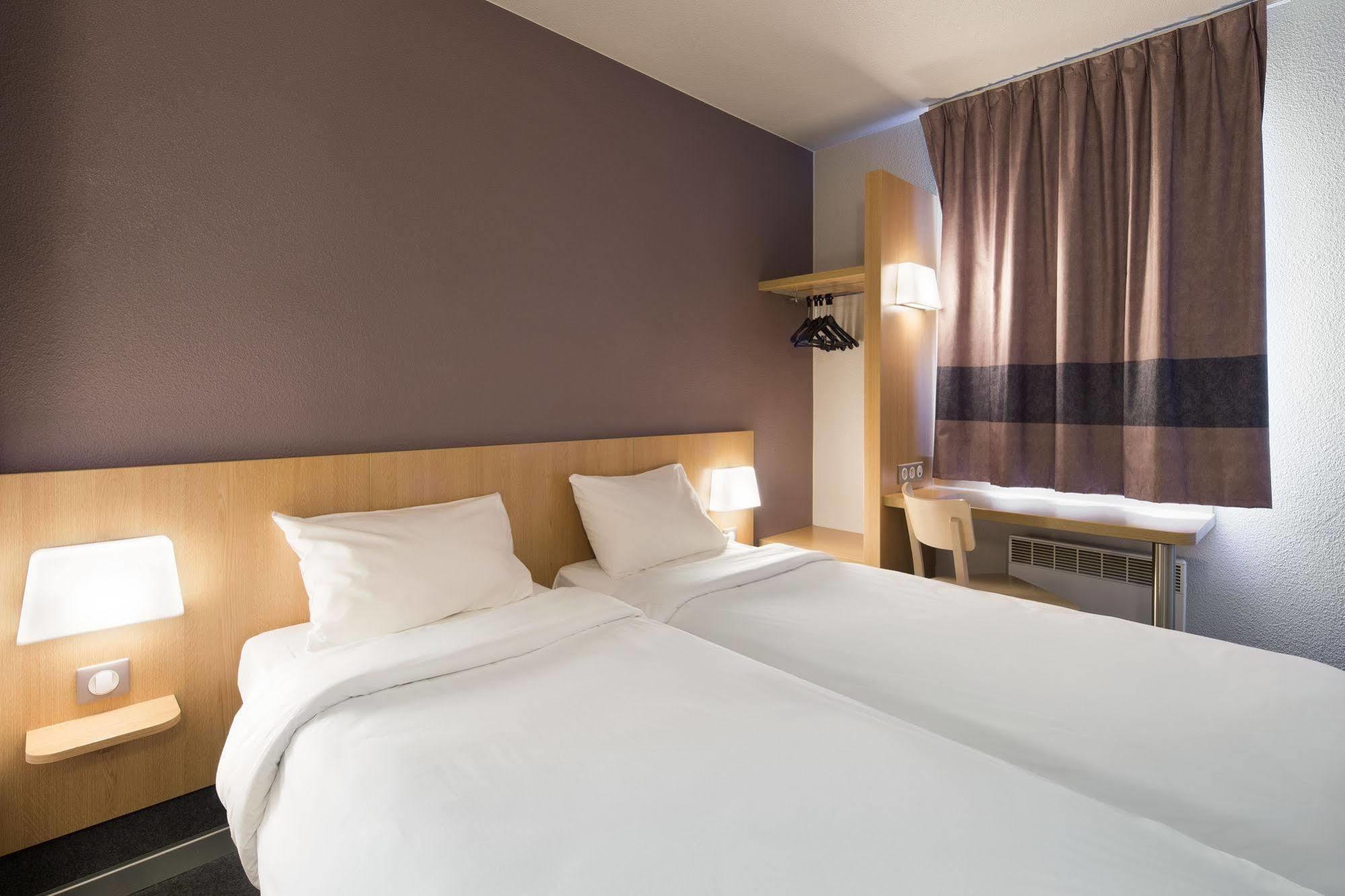 B&B Hotel Goussainville Cdg Экстерьер фото